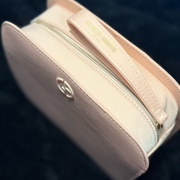 Giorgio Armani Pouch blush pink nude cosmetic toiletry case holder/ wristlet - Picture 12 of 15